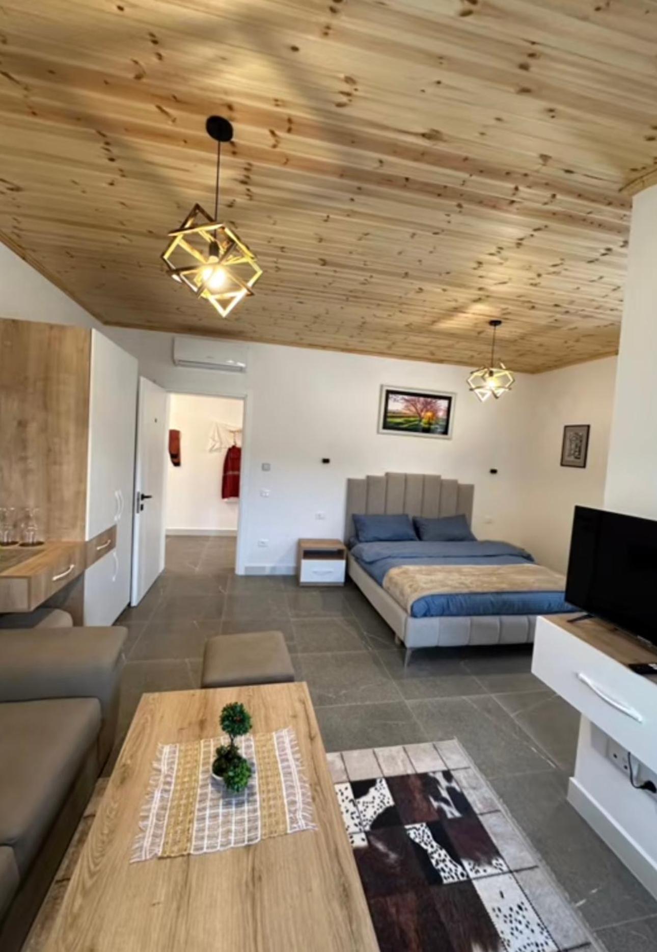 Qyteza Guest House & Camping Shkodër Esterno foto
