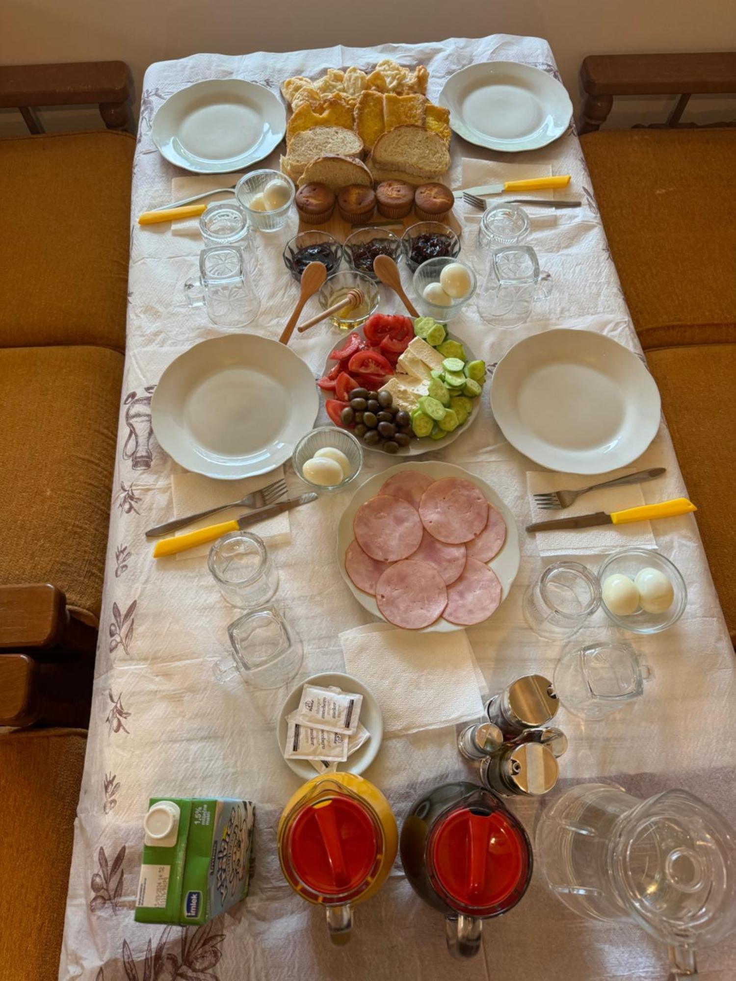 Qyteza Guest House & Camping Shkodër Esterno foto
