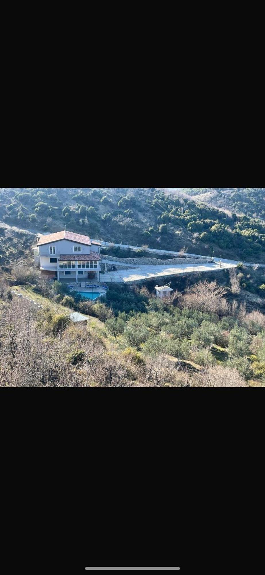 Qyteza Guest House & Camping Shkodër Esterno foto